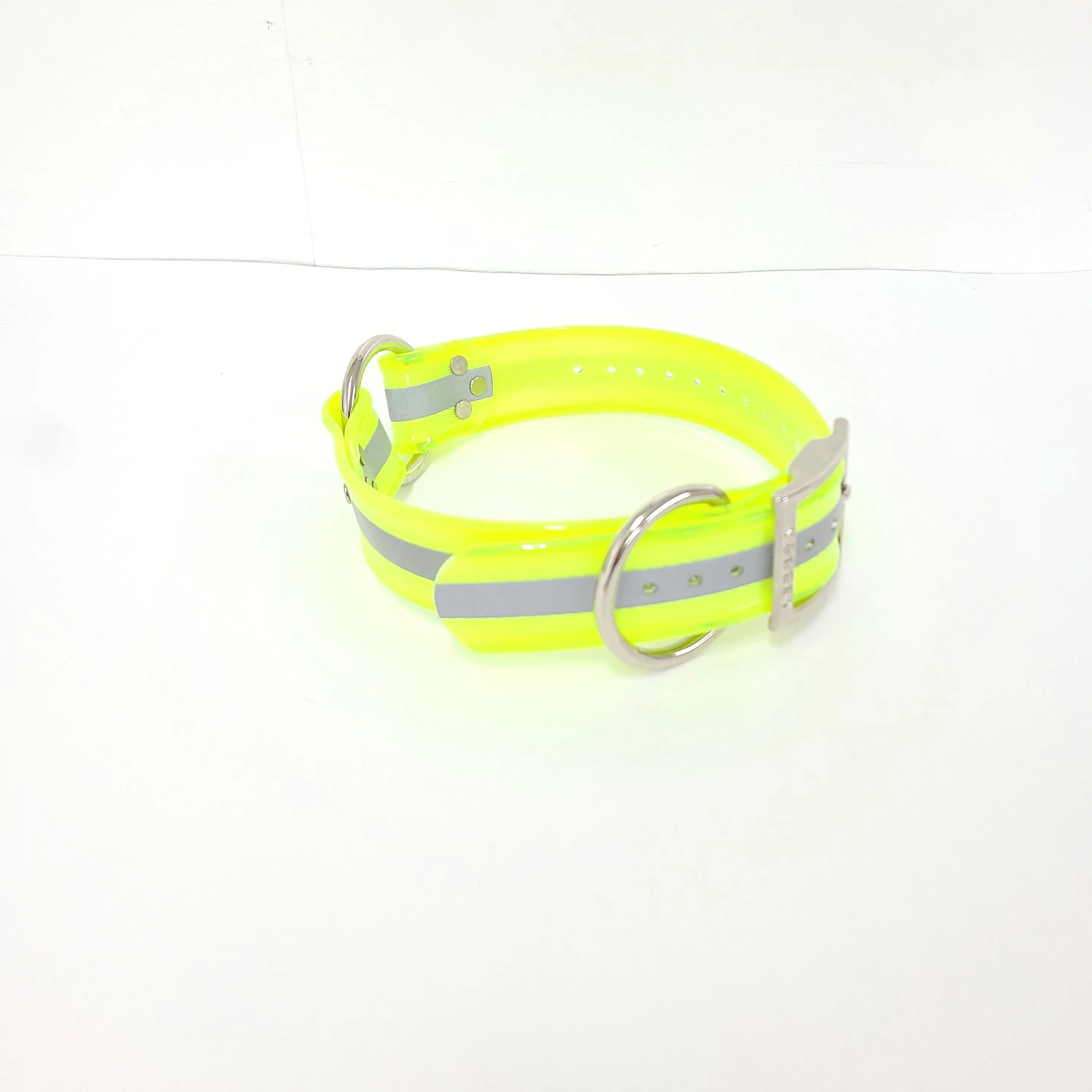 1 1/2'' Dayglo Reflective Center Ring Collar