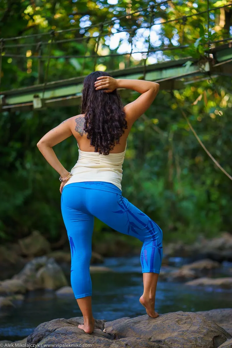 3/4 Cotton Lycra Yoga Capri with Bamboo Print