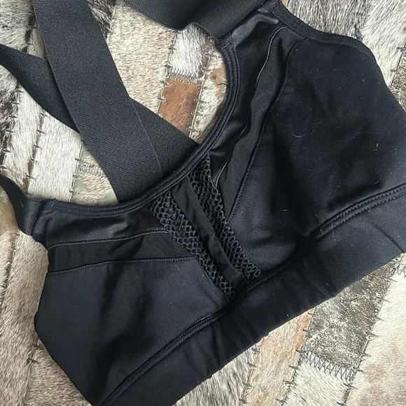Alo Yoga Black Sports Bralette Size XS