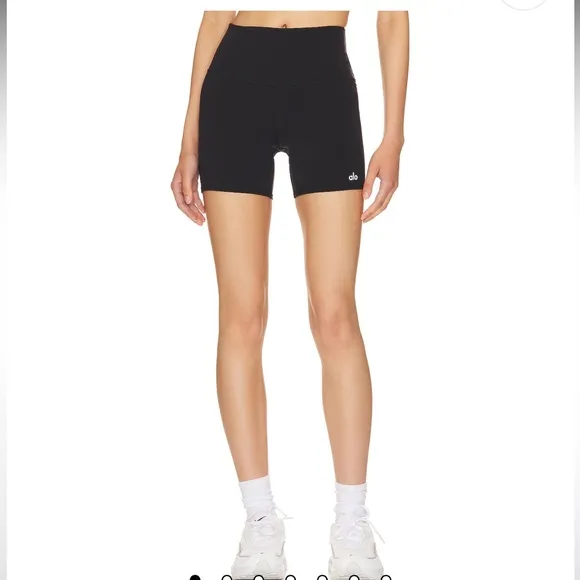 ALO Yoga High Waist Bike Short Black Medium