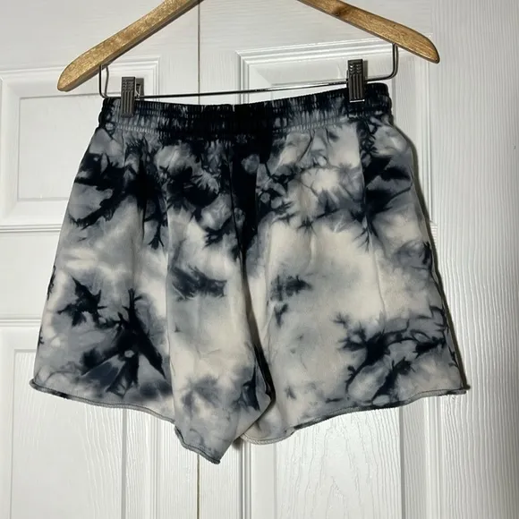 Alo Yoga Highwaist Short Tie Dye Small