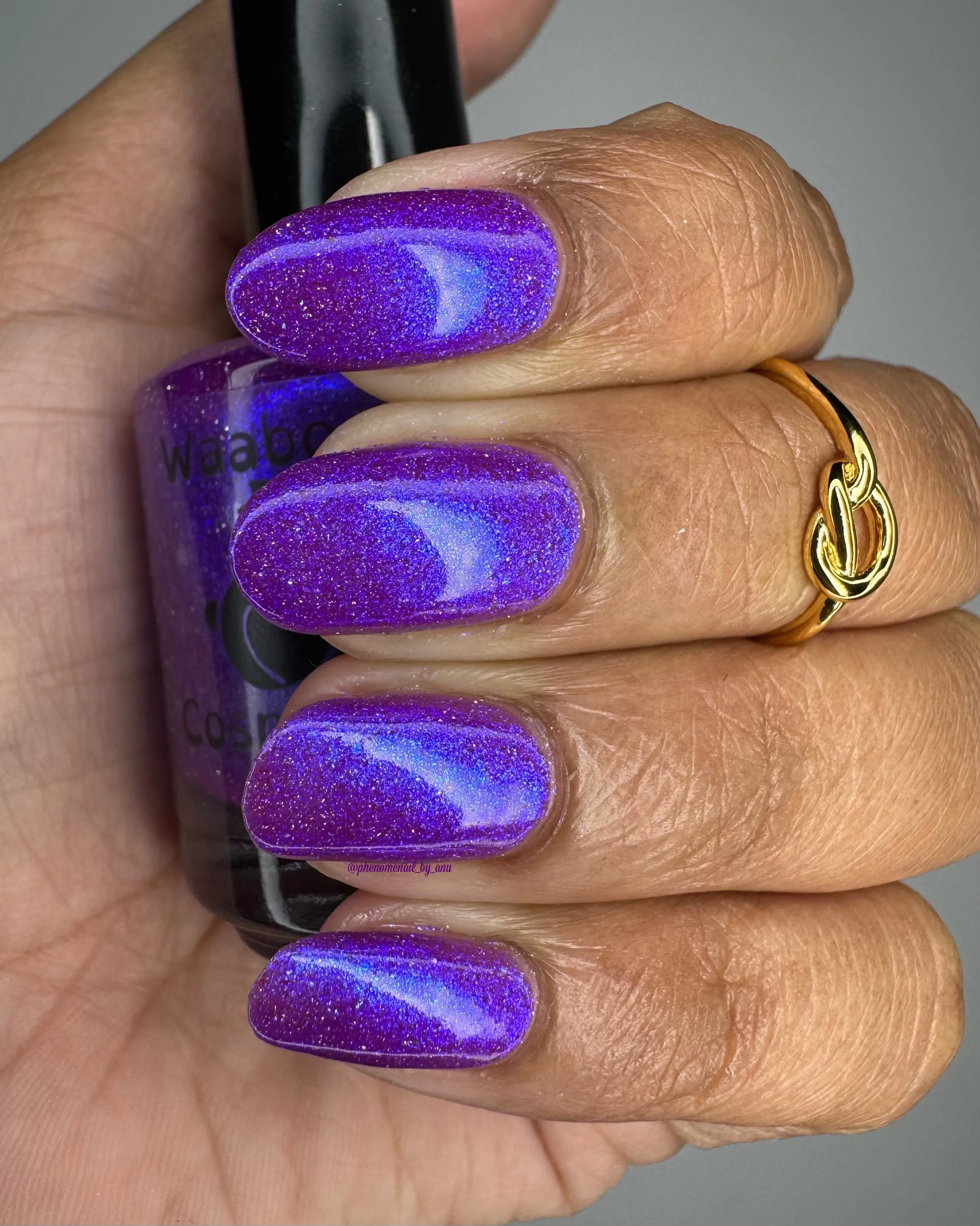 Biiwan "Blizzard"  - Small Batch Polishes