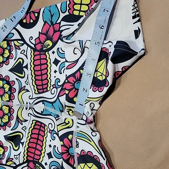 Colorful Sugar Skull Yoga Shorts