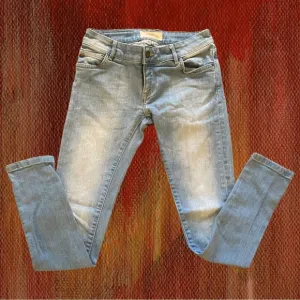 DRY GOODS Women’s Time Out Skinny Jeans