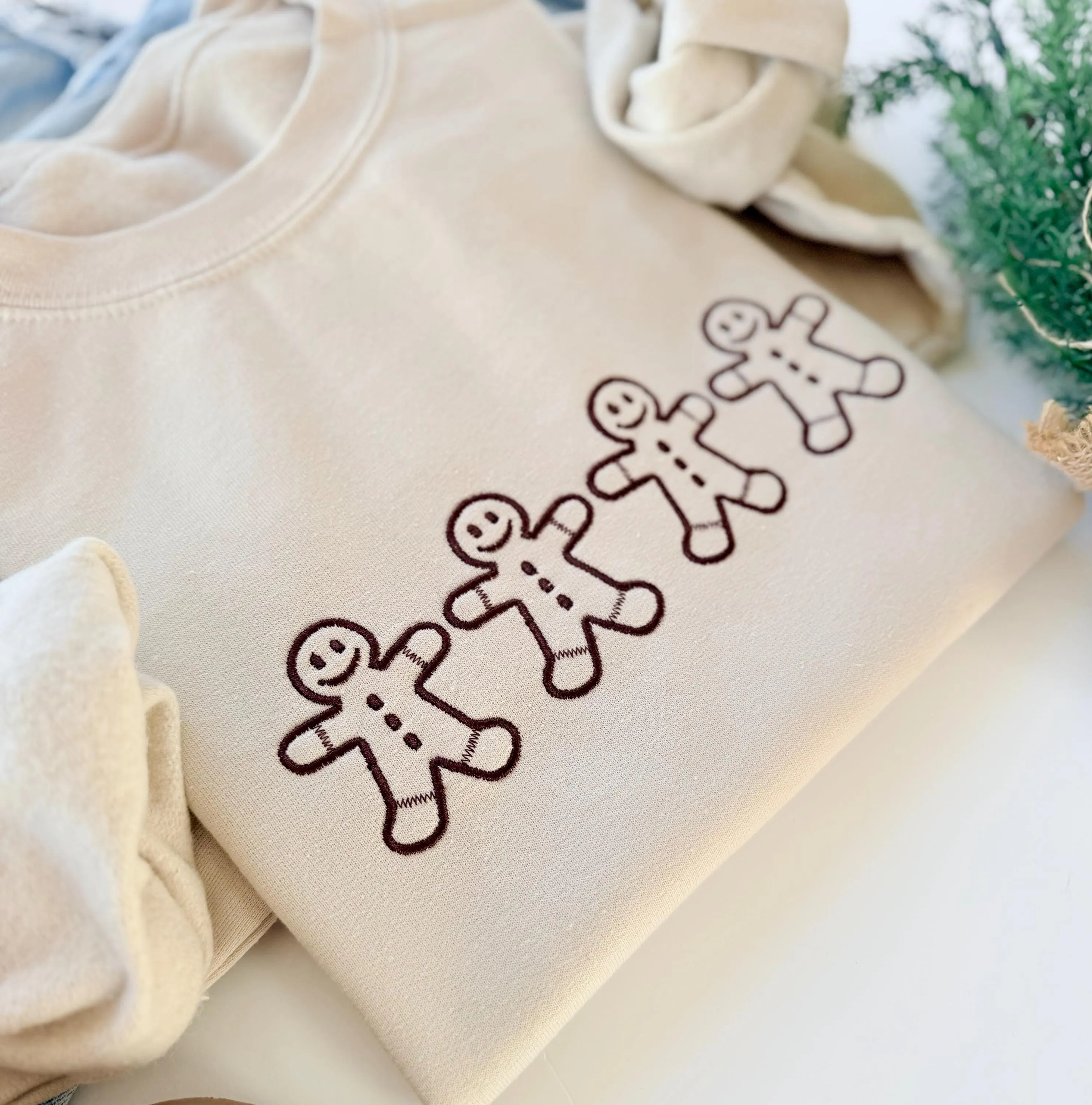 Embroidered Gingerbread Men Christmas Sweatshirt for Women – Festive Holiday Baking Sweater