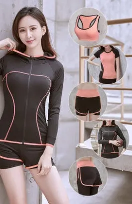 Fashionable Women's Yoga Suit