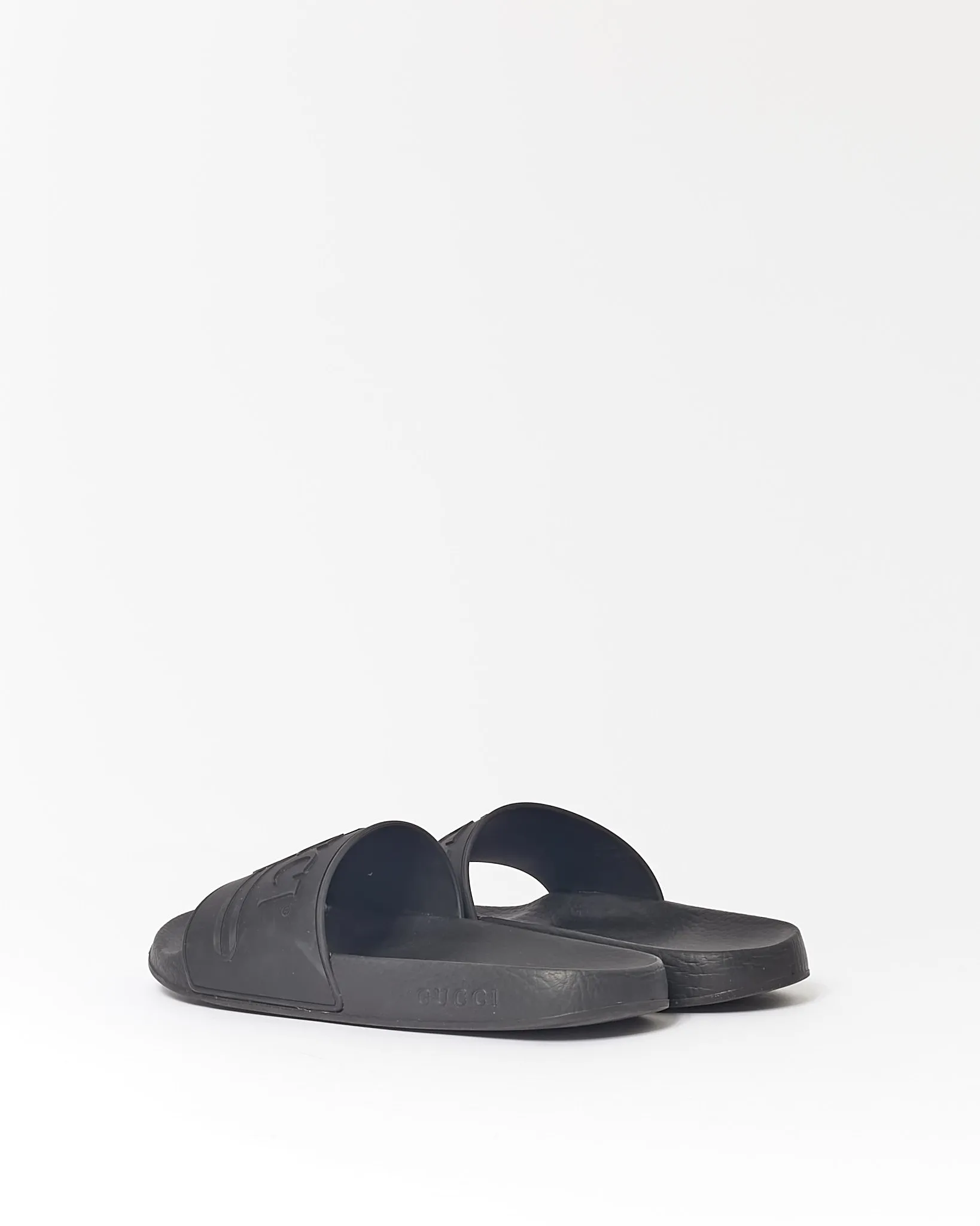 Gucci Black Rubber Logo Pool Slides - 40