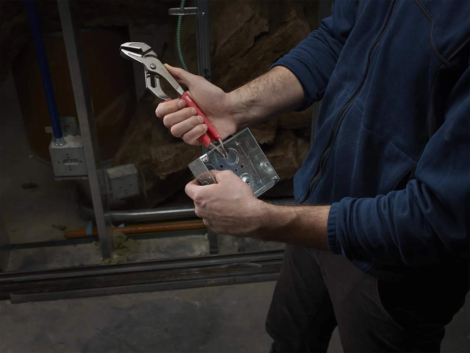 Milwaukee Water Pump Pliers Quick Adjust 250mm Push Button