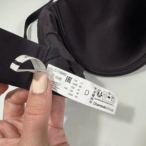 NEW $78 Chantelle [ 36D ] C‎ Jolie Comfort Convertible T-Shirt Bra in Ink Black