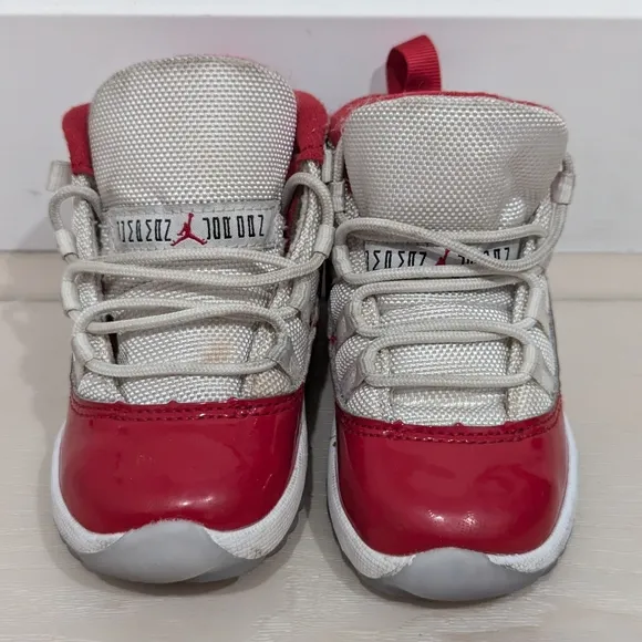 Nike Air Jordan 11 Retro Cherry Boys Athletic Shoes Sneakers 378040-116 - Sz 7 C