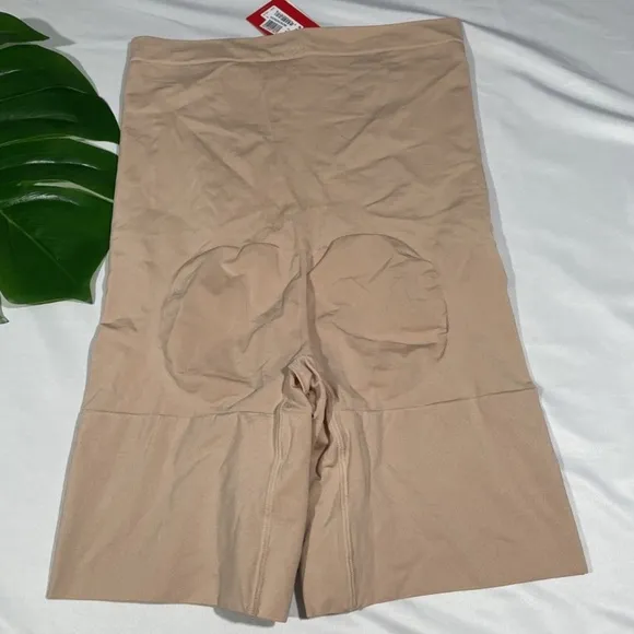 NWT $68 SPANX OnCore‎ High Waist Mid Thigh Shaper in Soft Nude [ XL ] #4825