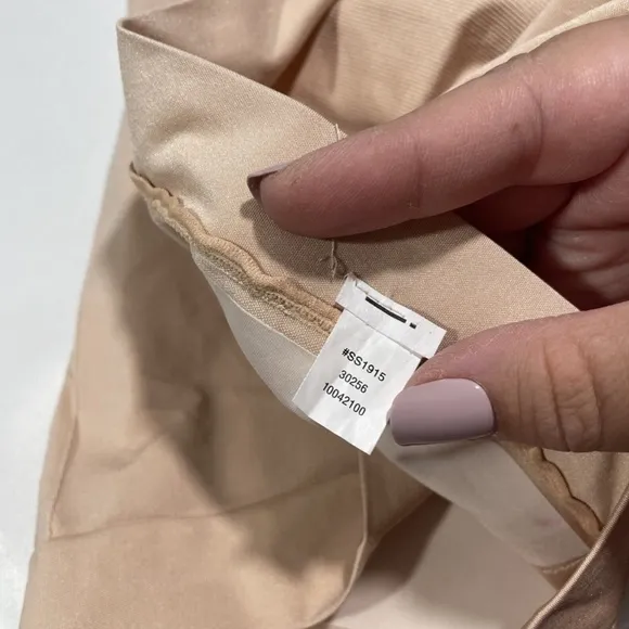 NWT $68 SPANX OnCore‎ High Waist Mid Thigh Shaper in Soft Nude [ XL ] #4825