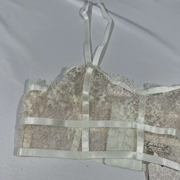 NWT Free People Intimately [ Small ] Lyric Lace Sheer‎ Longline Bralette