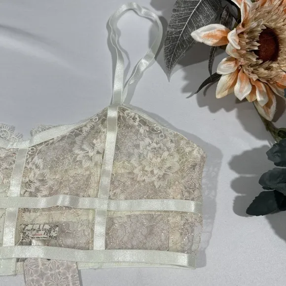 NWT Free People Intimately [ Small ] Lyric Lace Sheer‎ Longline Bralette