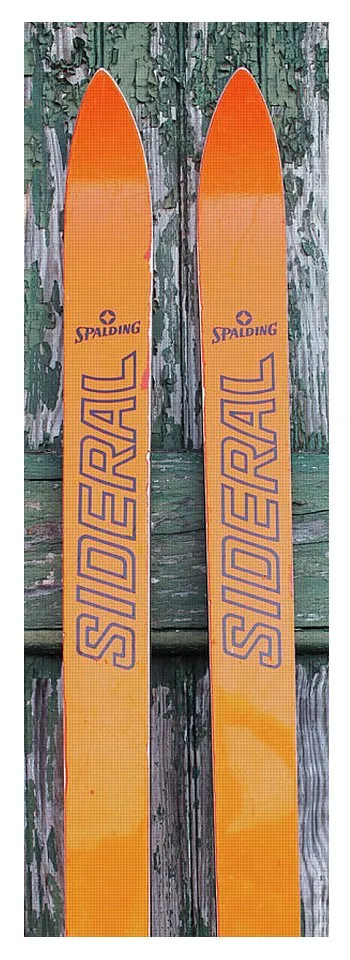 Sideral Vintage Skis - Yoga Mat