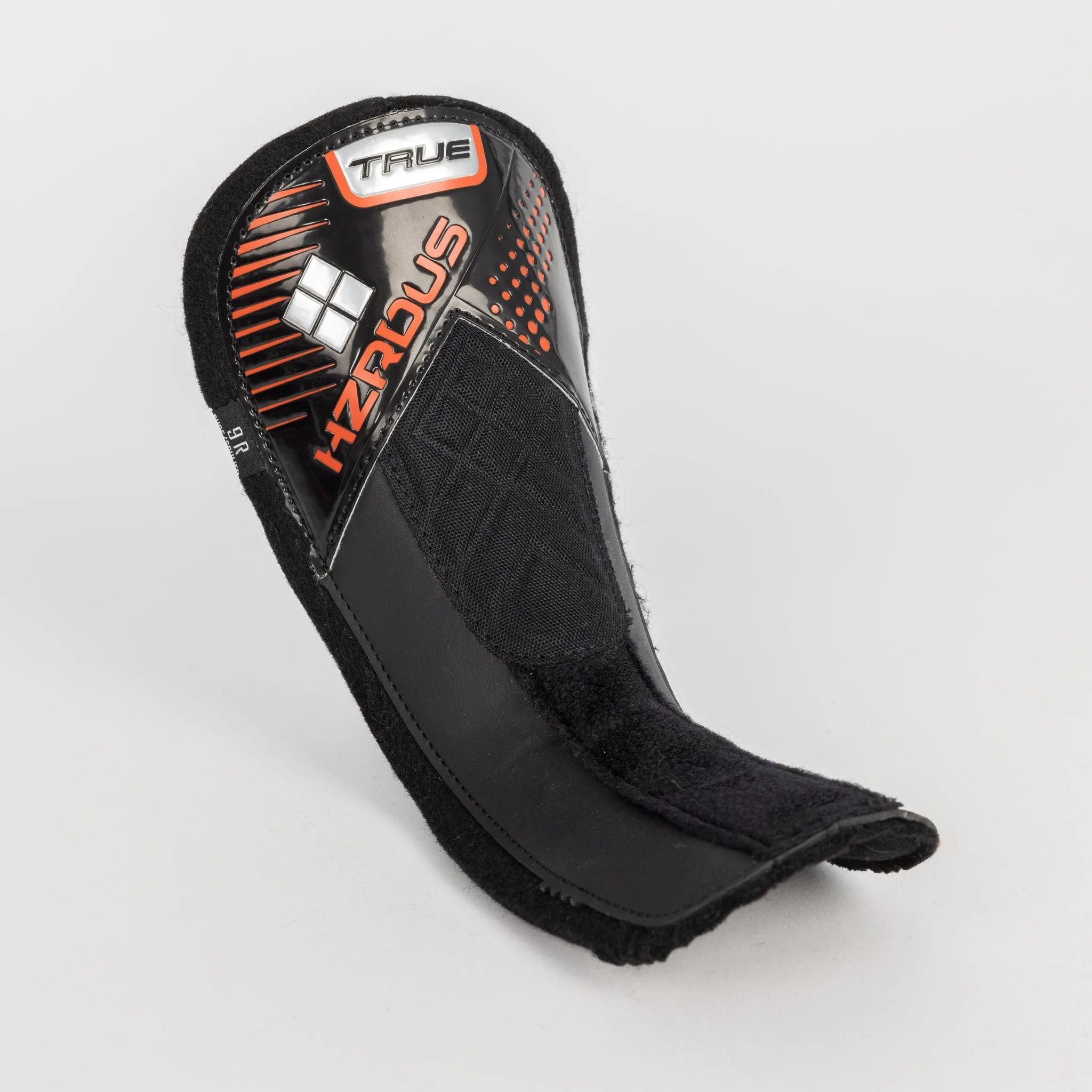 True HZRDUS 7X Intermediate Hockey Skates