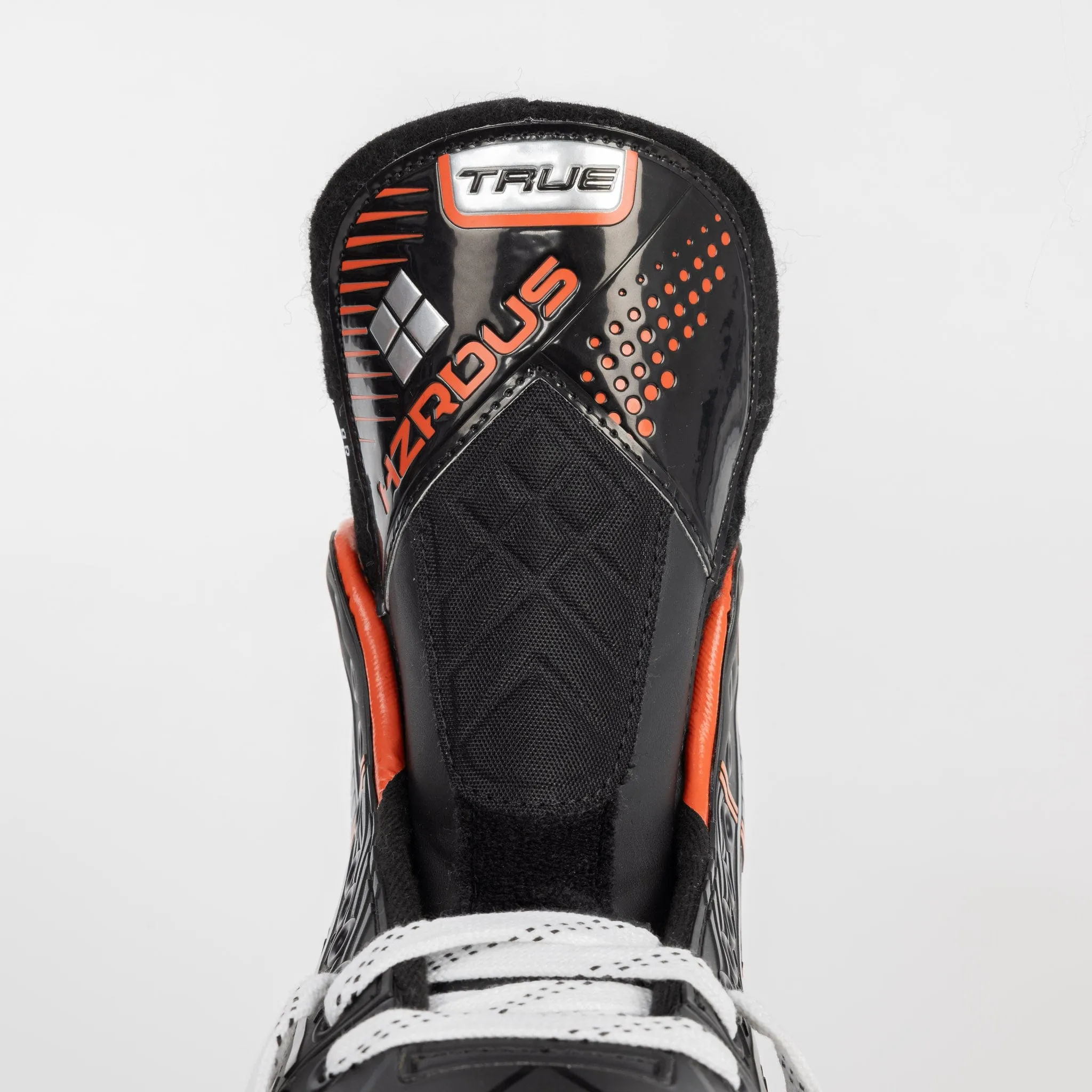 True HZRDUS 7X Intermediate Hockey Skates