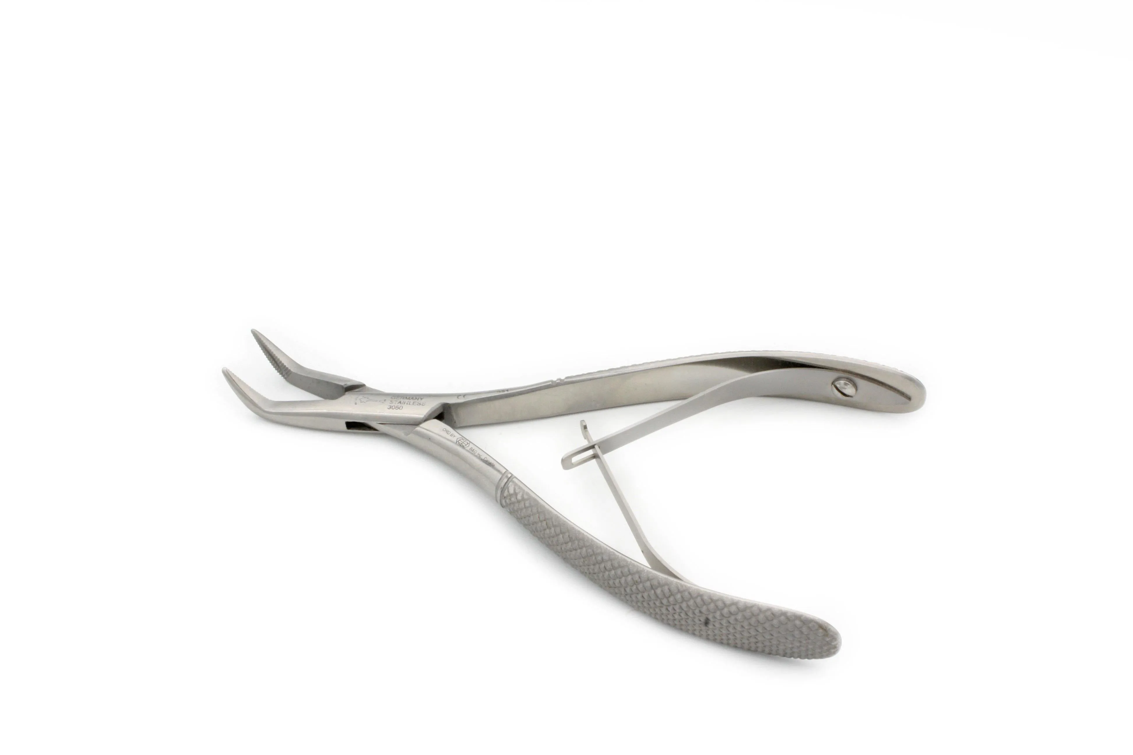 Universal Forceps Serrated Tips (3050)