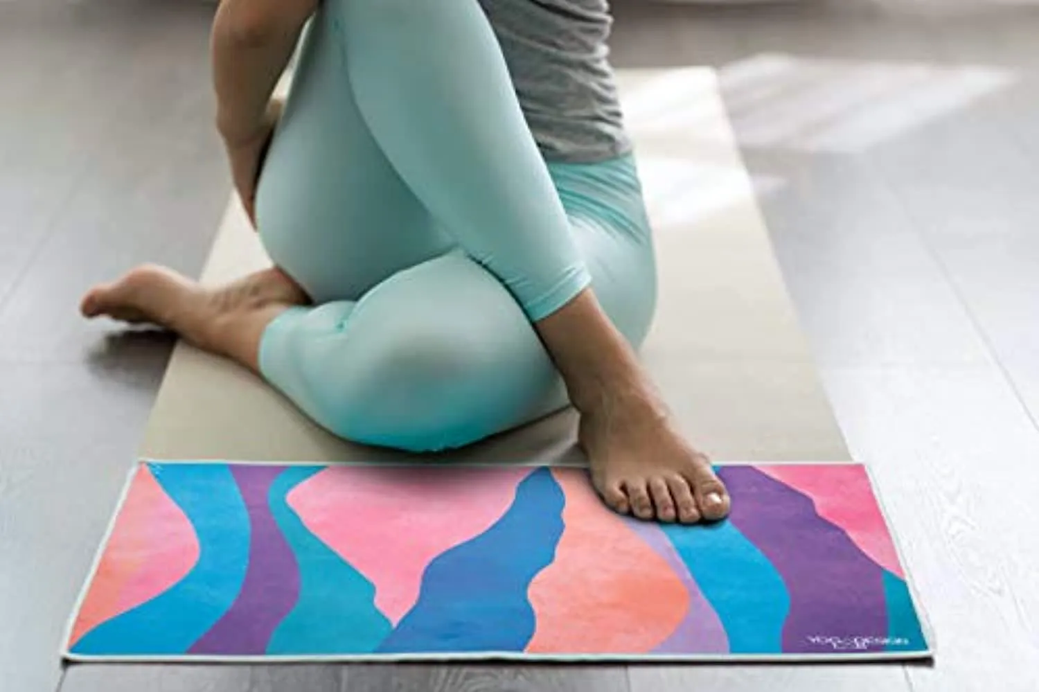 Yoga Design Lab Mexicana - Toalla de mano