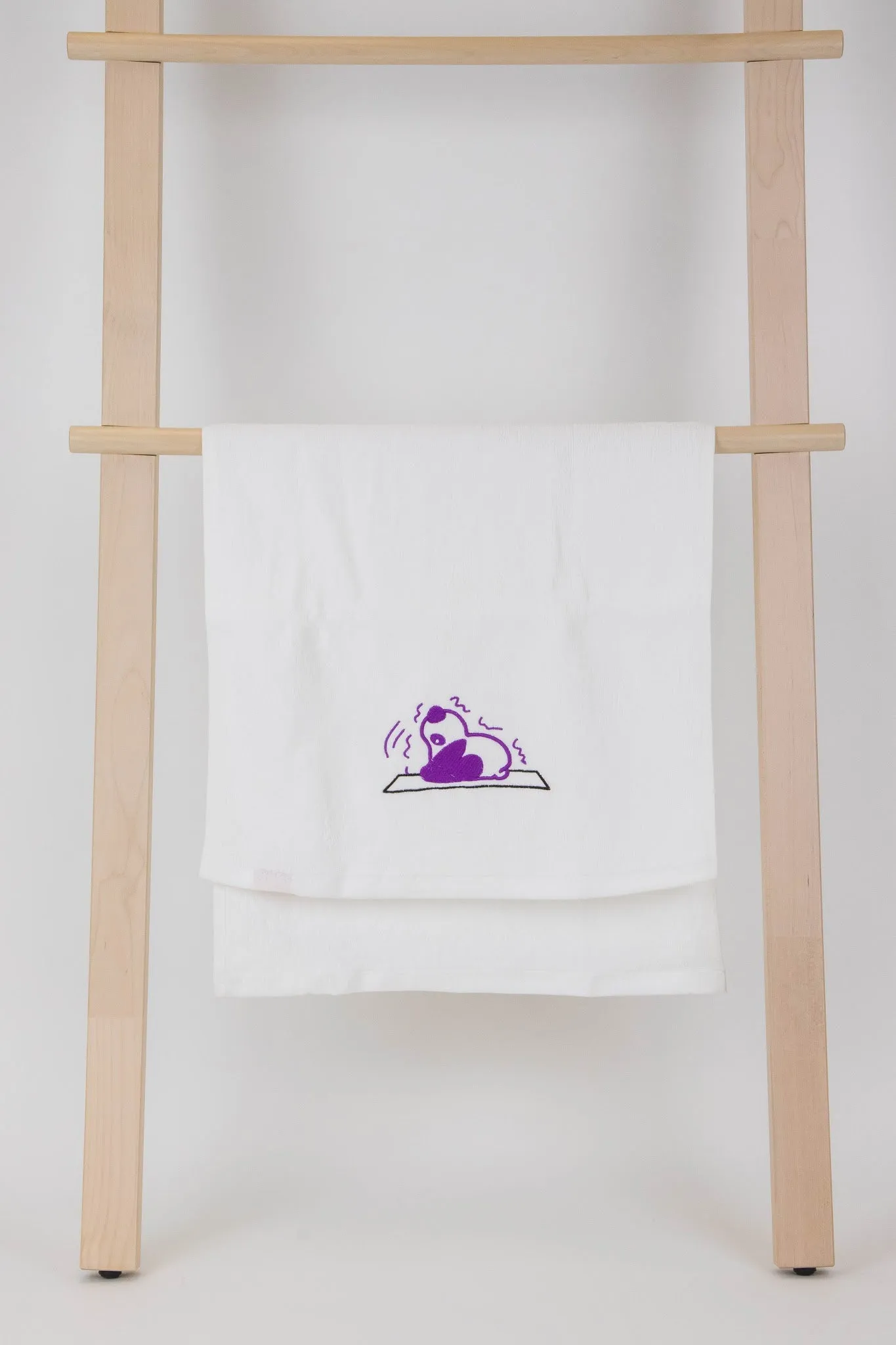 YogaAum AumTowel-(Panda) Paschimottanasana - Violet