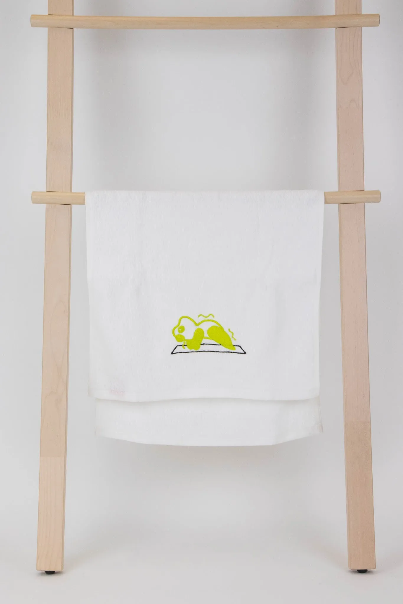 YogaAum AumTowel-(Panda) Purawattanasana - Lime Punch